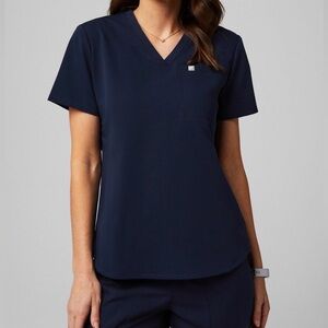 Fabletics Vital Scrub Top Navy
